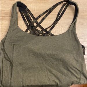 DISCONTINUED lululemon top!